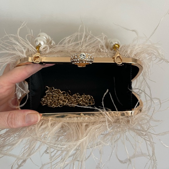 Ostrich Feather Clutch - Picture 6 of 6